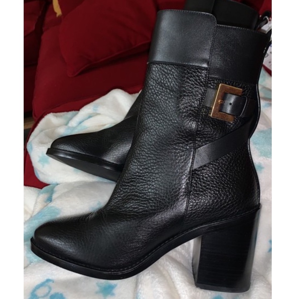 Stuart Weitzman Leather boots